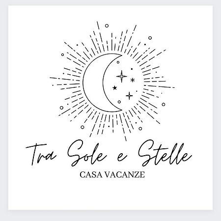 Apartament Fra Sole E Stelle Bari Zewnętrze zdjęcie